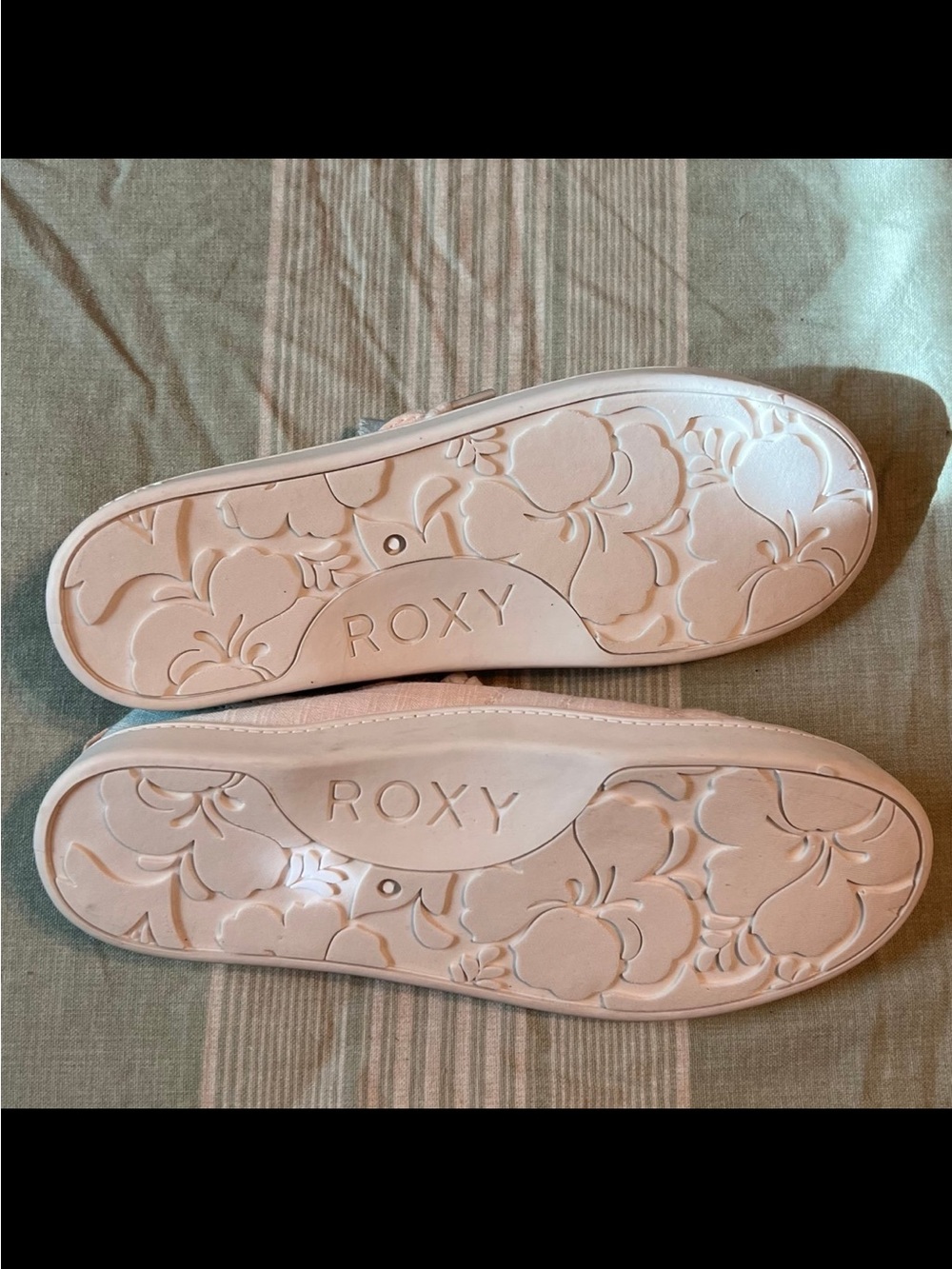 Roxy Light Pink Low-Top Lace-Up Kids Sneakers - Picture 4 of 6